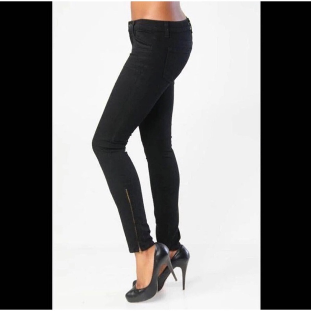 J BRAND The Deal Zip Black Skinny Jeans